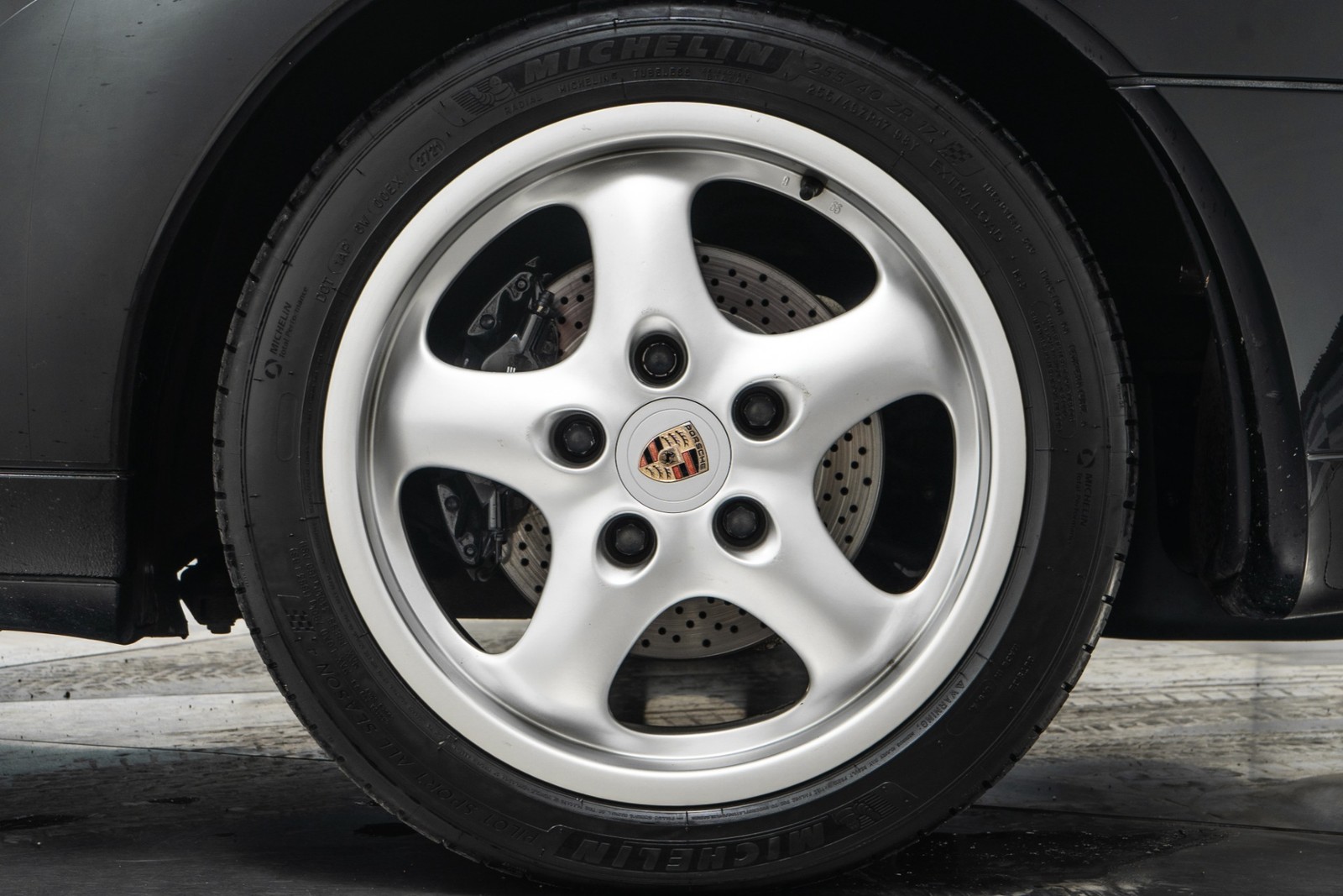 Porsche-911-1996-Convertible-10
