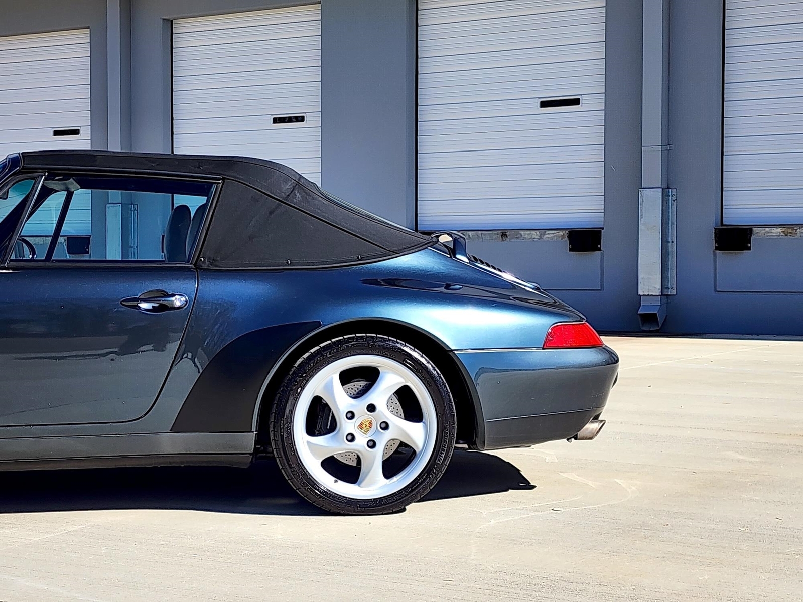 Porsche-911-1996-Convertible-11