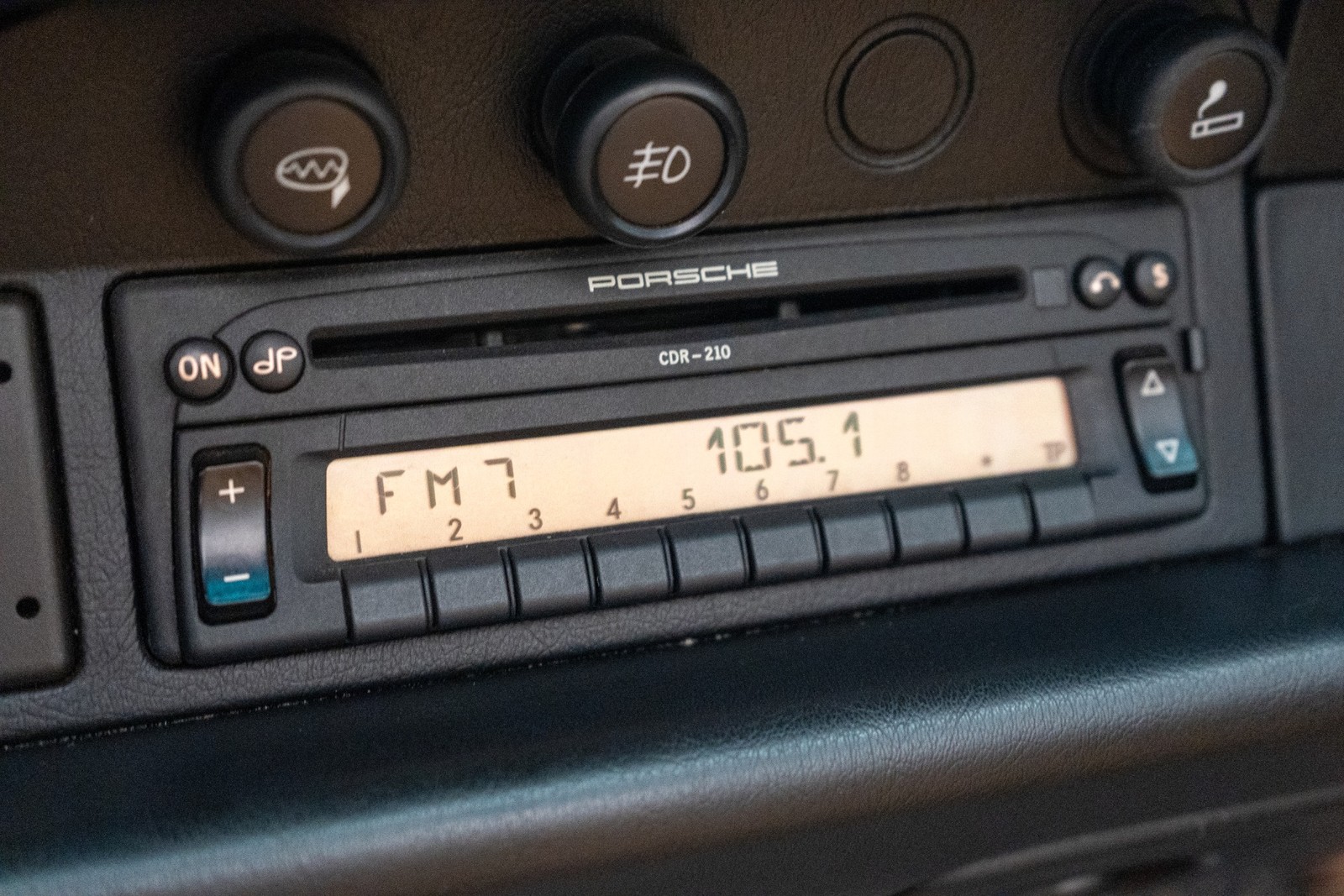 Porsche-911-1996-Convertible-16
