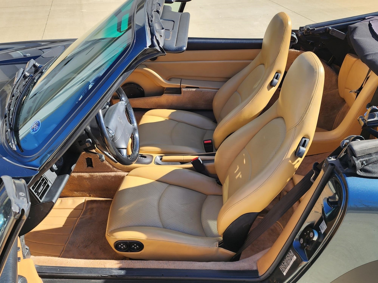 Porsche-911-1996-Convertible-28