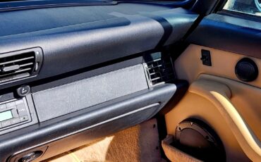 Porsche-911-1996-Convertible-37