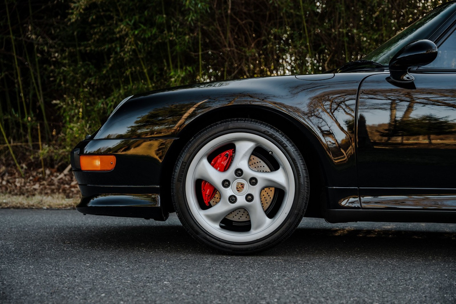 Porsche-911-1996-Coupe-16