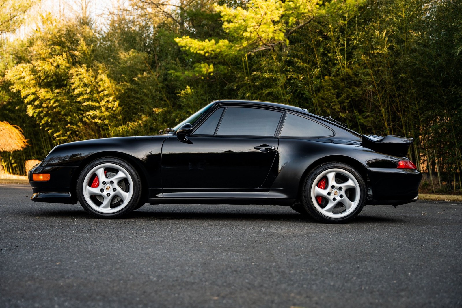 Porsche-911-1996-Coupe-6
