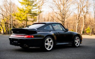 Porsche-911-1996-Coupe-9