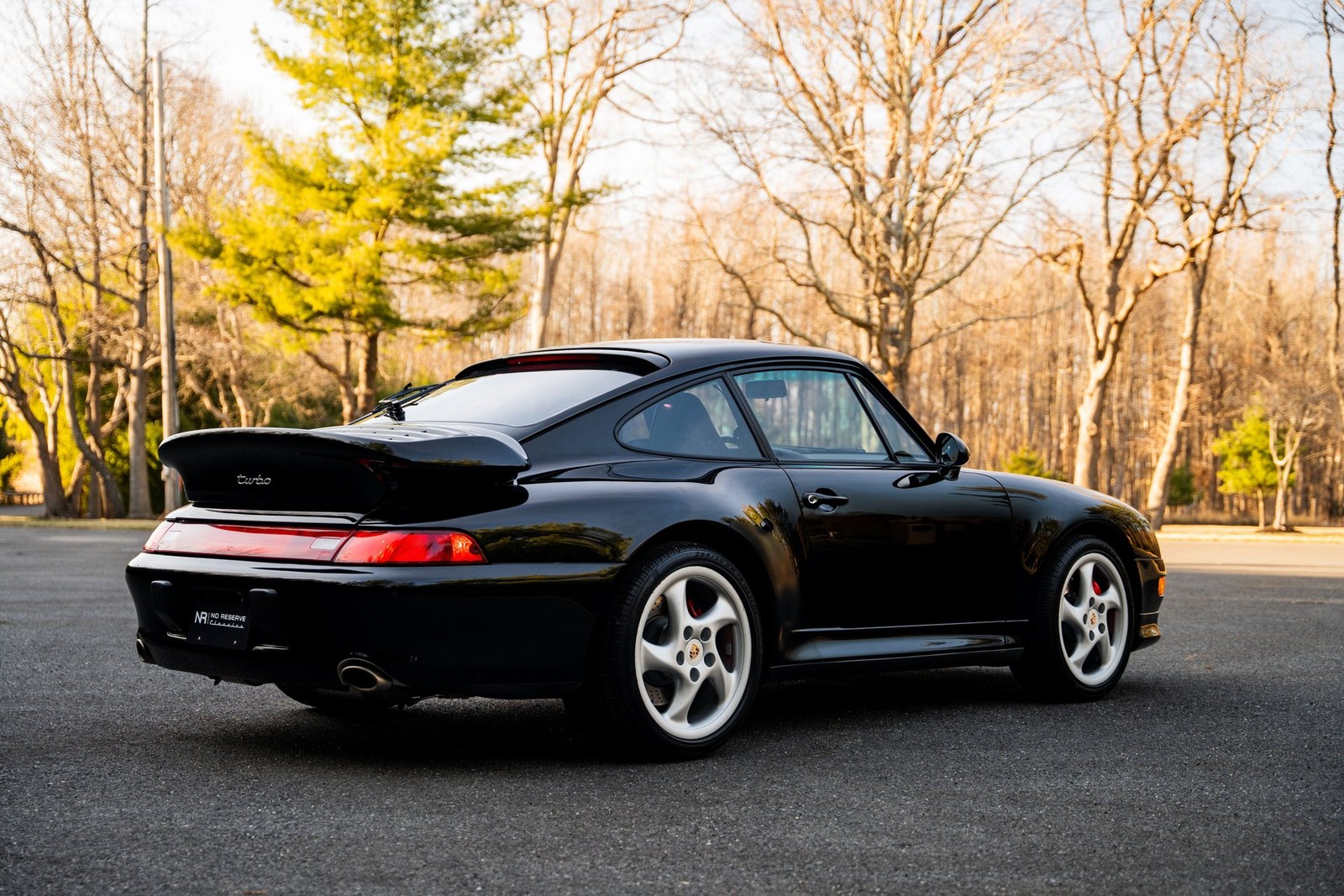 Porsche-911-1996-Coupe-9