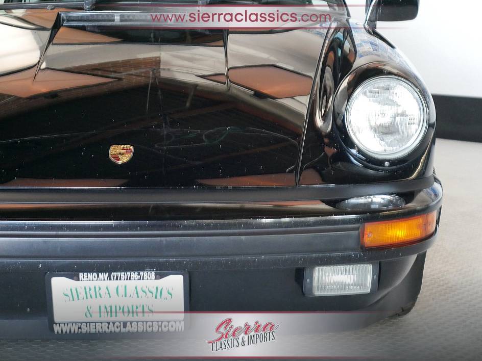 Porsche-911-carrera-1986-11