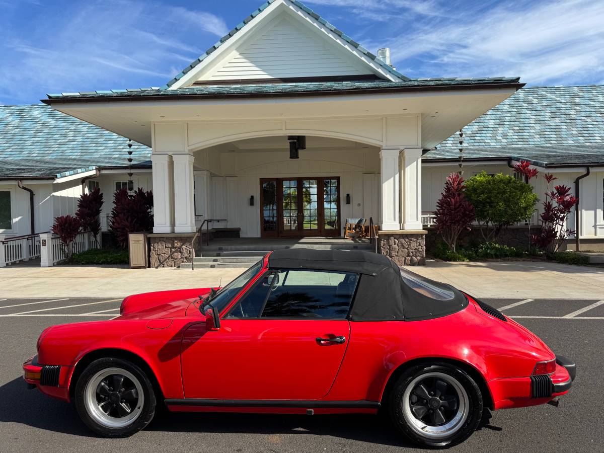 Porsche-911-carrera-cabriolet-1983-1