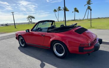 Porsche-911-carrera-cabriolet-1983-13