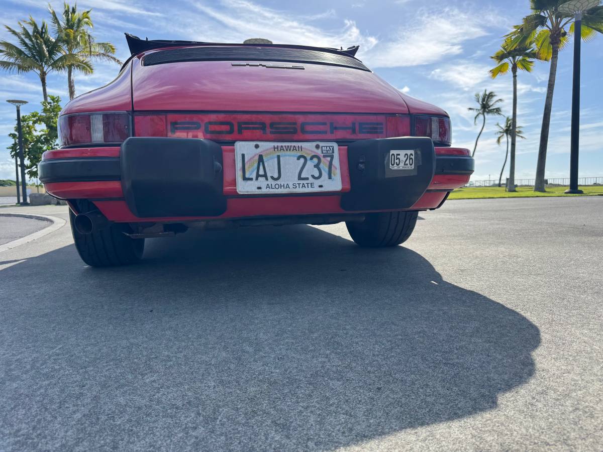 Porsche-911-carrera-cabriolet-1983-14