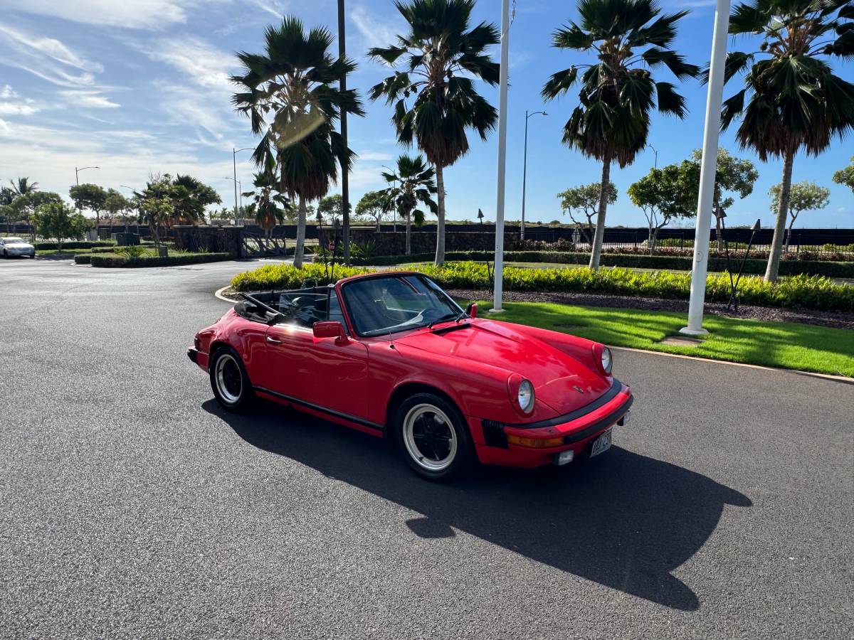 Porsche-911-carrera-cabriolet-1983-5