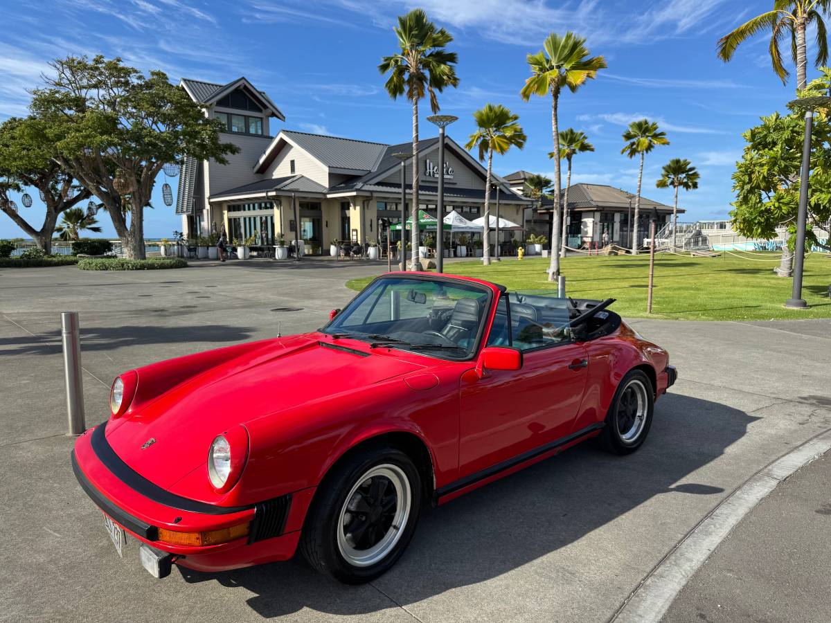 Porsche-911-carrera-cabriolet-1983-9
