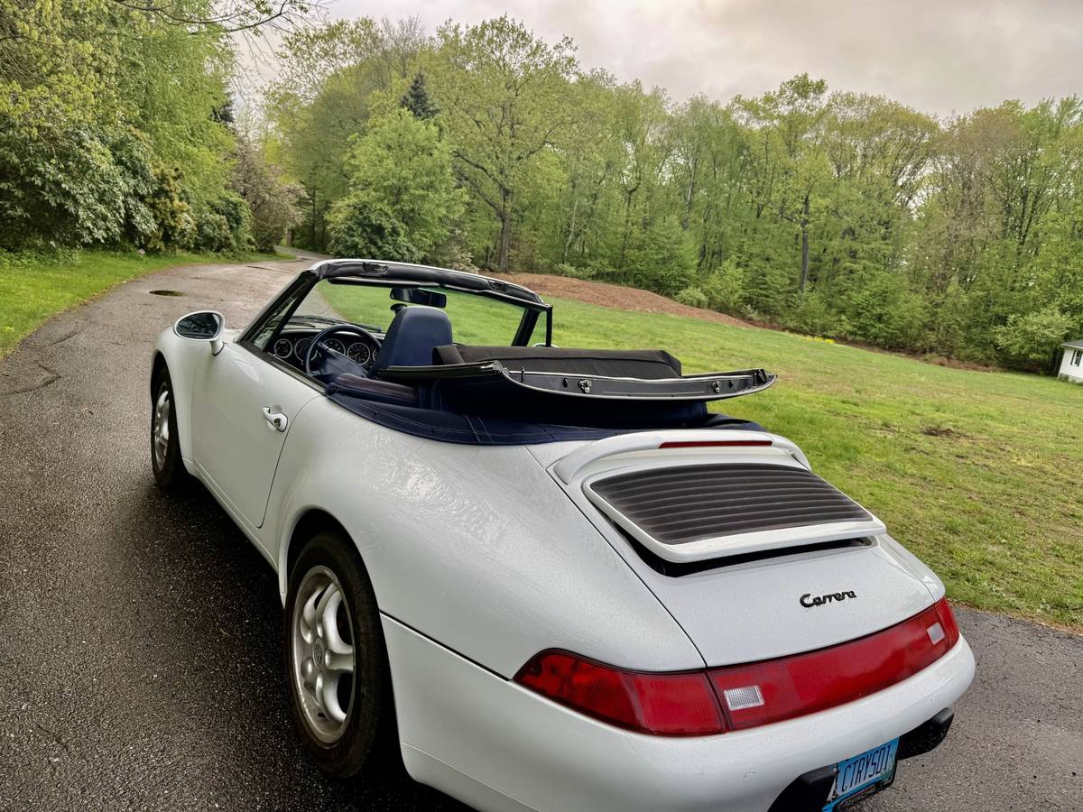 Porsche-911-carrera-cabriolet-1995-white-2