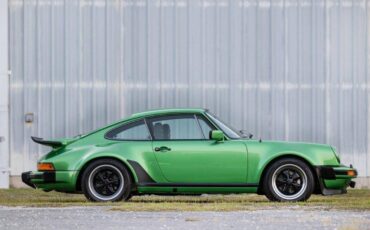 Porsche-911-turbo-1977-green-2