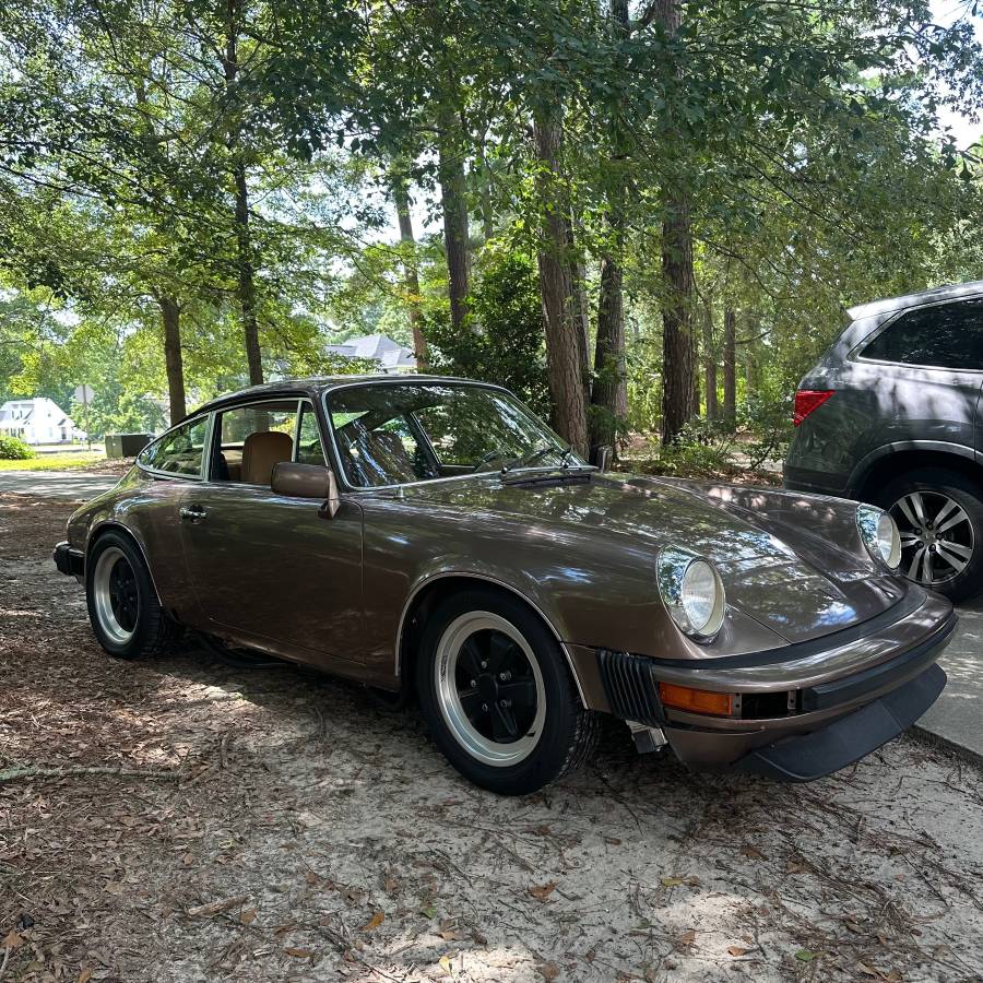 Porsche-911s-1976-brown-1