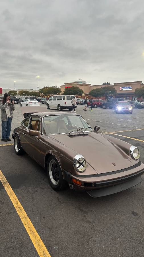 Porsche-911s-1976-brown-13