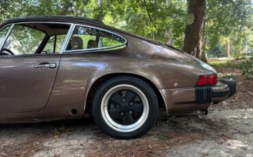 Porsche-911s-1976-brown-4