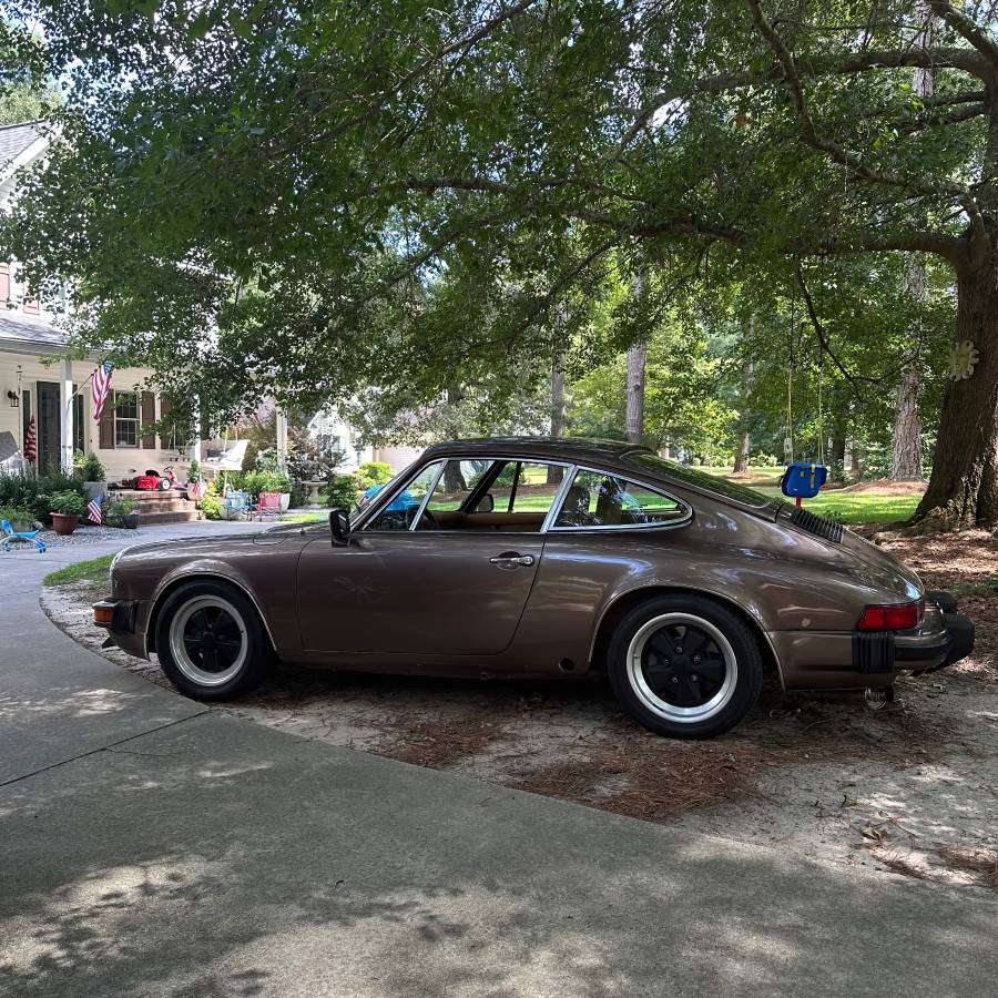 Porsche-911s-1976-brown-5