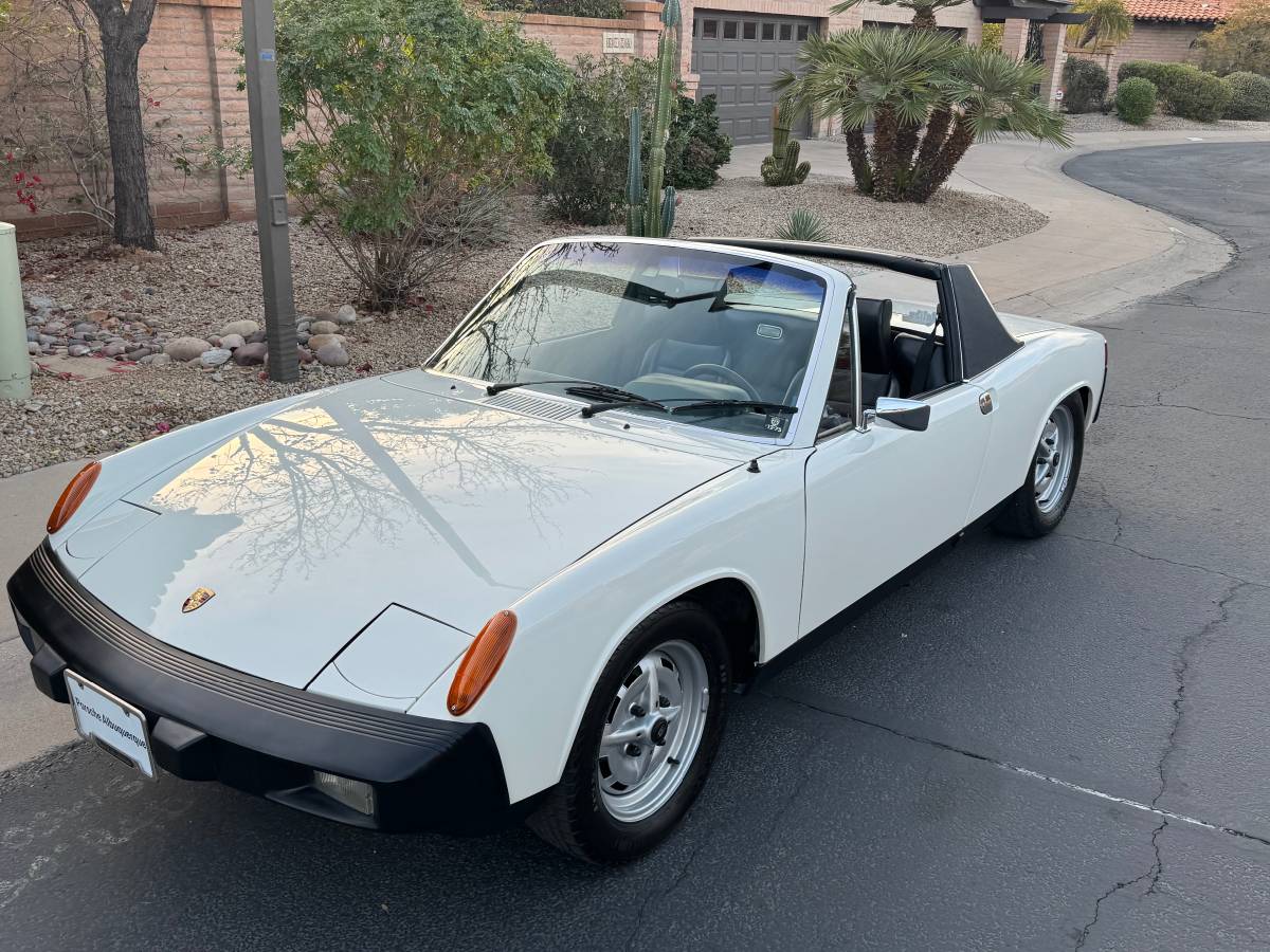 Porsche-914-1.8-1975-white-4