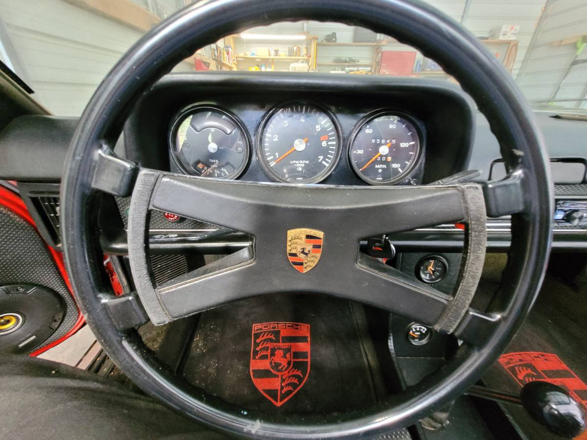 Porsche-914-1973-red-5