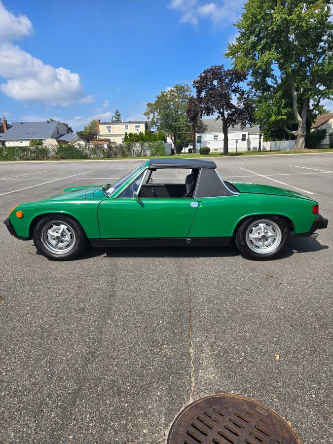 Porsche-914-1974-green-1