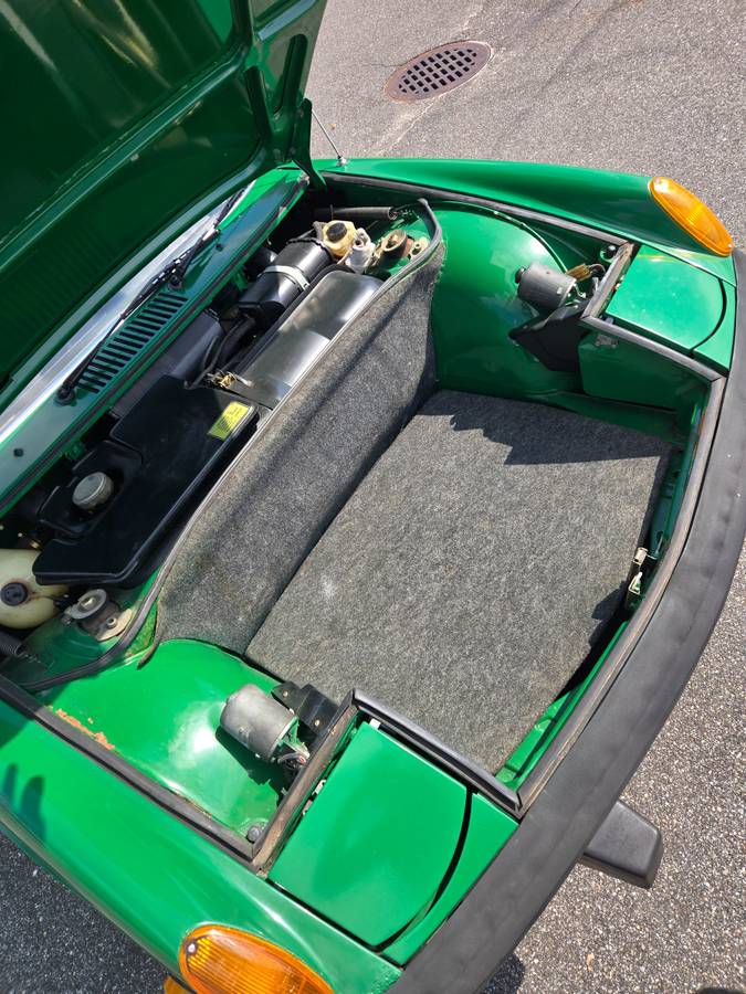 Porsche-914-1974-green-11