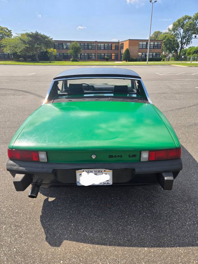 Porsche-914-1974-green-3