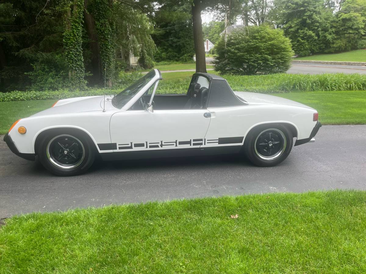 Porsche-914-1974-white-3