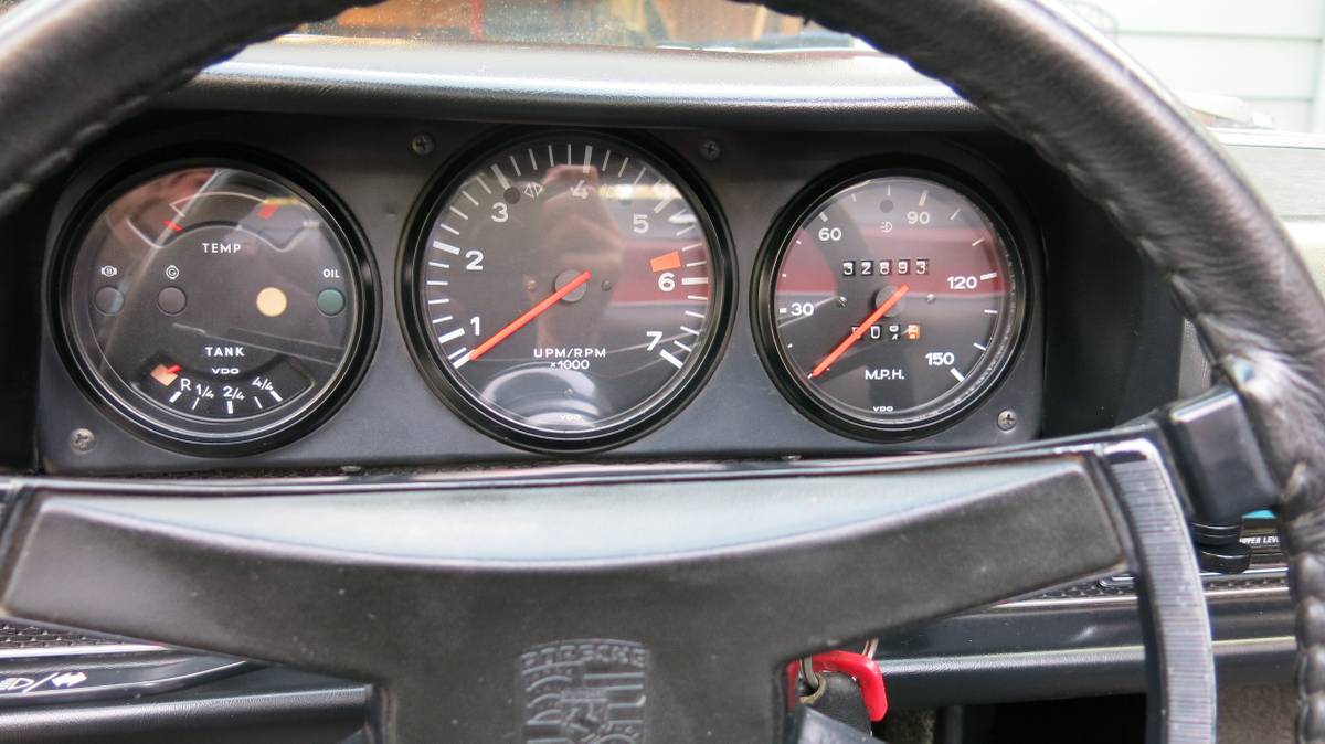 Porsche-914-2.0-1973-red-3