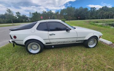 Porsche-924-1987-White-Black-18