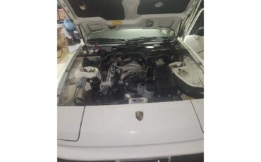 Porsche-924-1987-White-Black-30