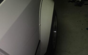 Porsche-924-1987-White-Black-31
