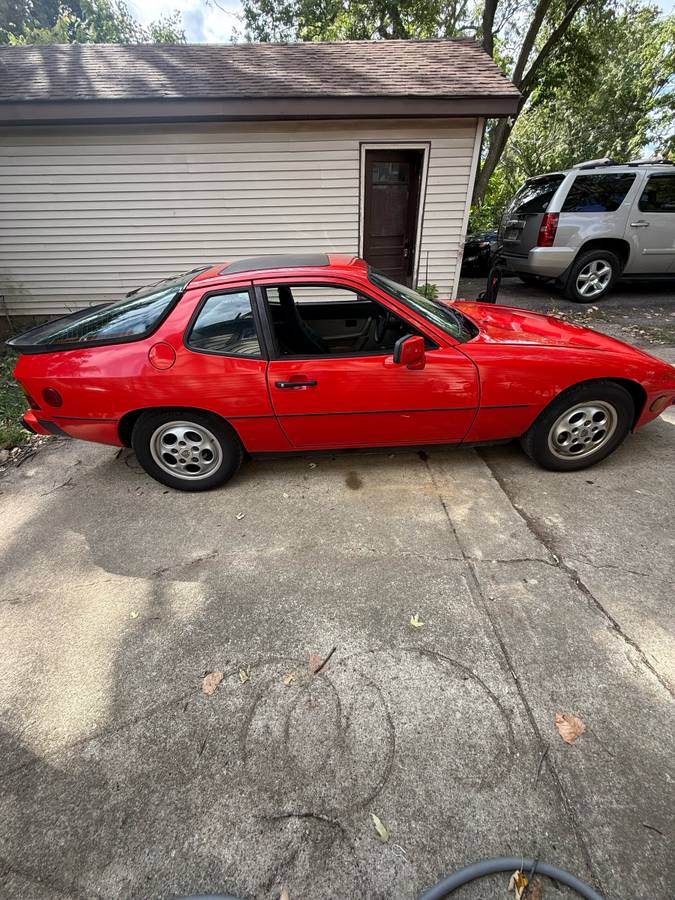 Porsche-924s-1988-red-2
