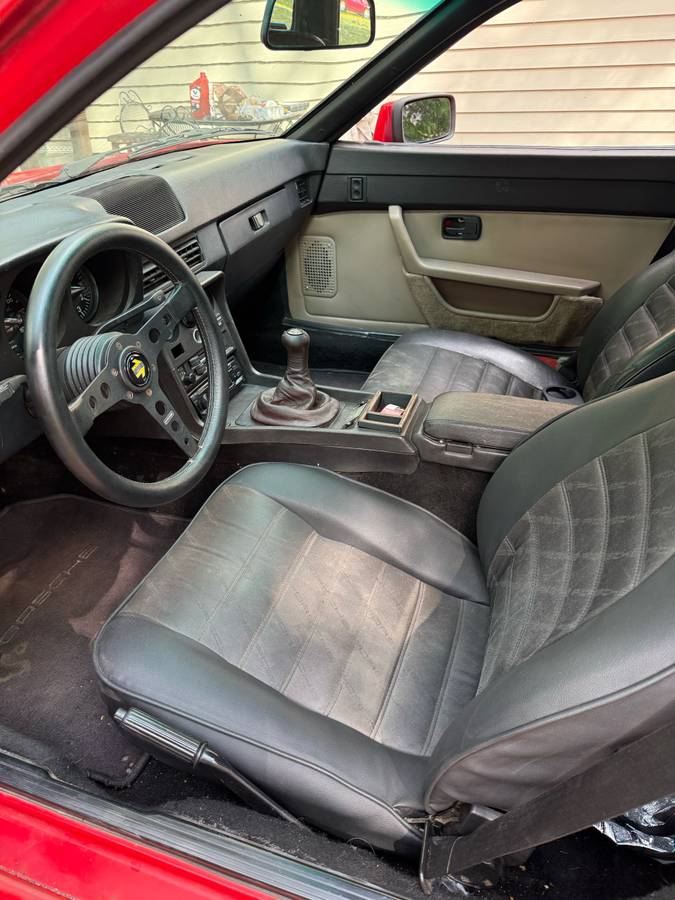 Porsche-924s-1988-red-6