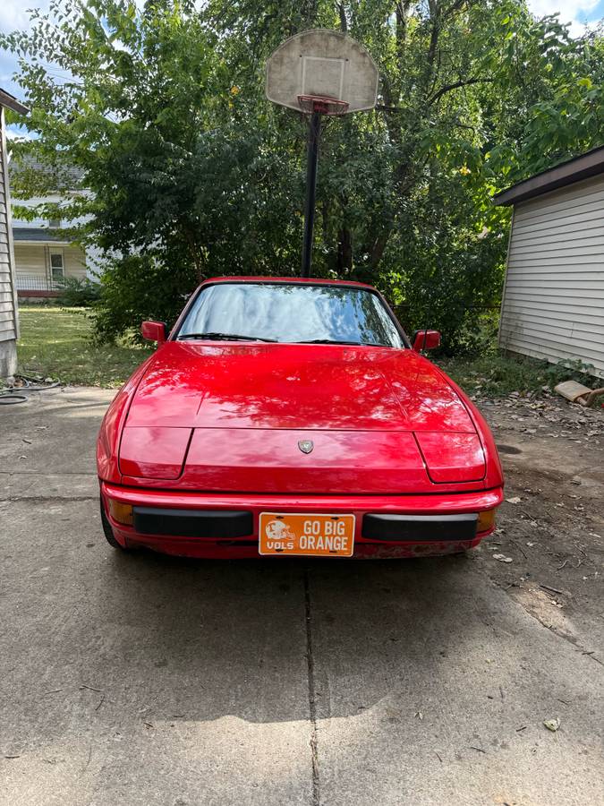 Porsche-924s-1988-red