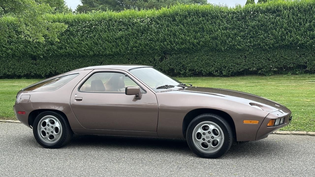 Porsche-928-1978-24