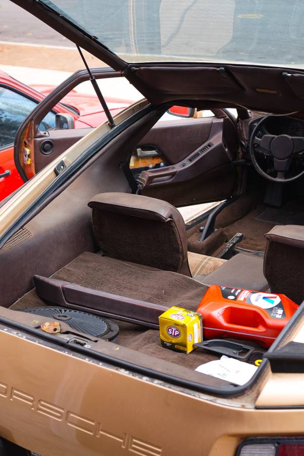 Porsche-928-1979-2