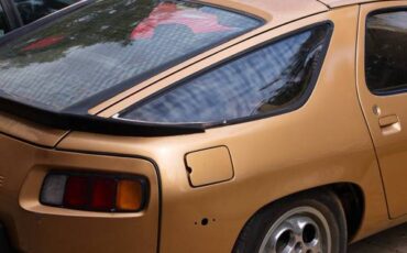 Porsche-928-1979-9