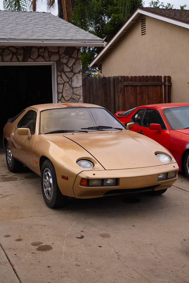 Porsche-928-1979
