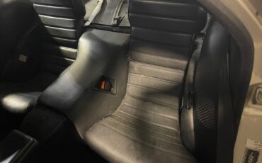 Porsche-928-1981-Hatchback-16