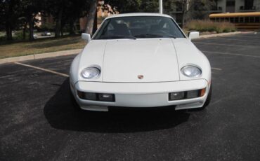 Porsche-928-1984-Coupe-1