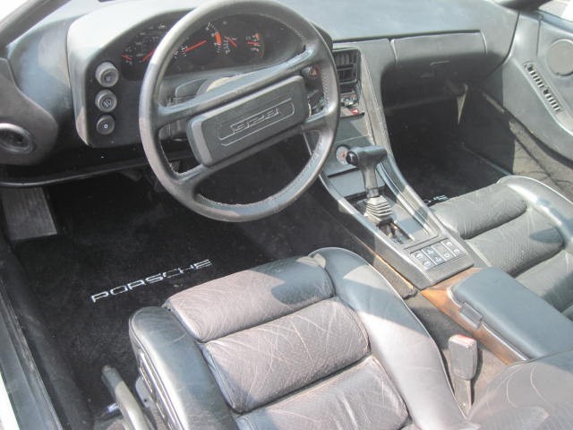 Porsche-928-1984-Coupe-6