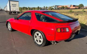 Porsche-928-1986-14