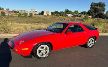Porsche-928-1986-15
