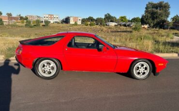 Porsche-928-1986-2
