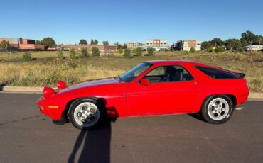 Porsche-928-1986-22