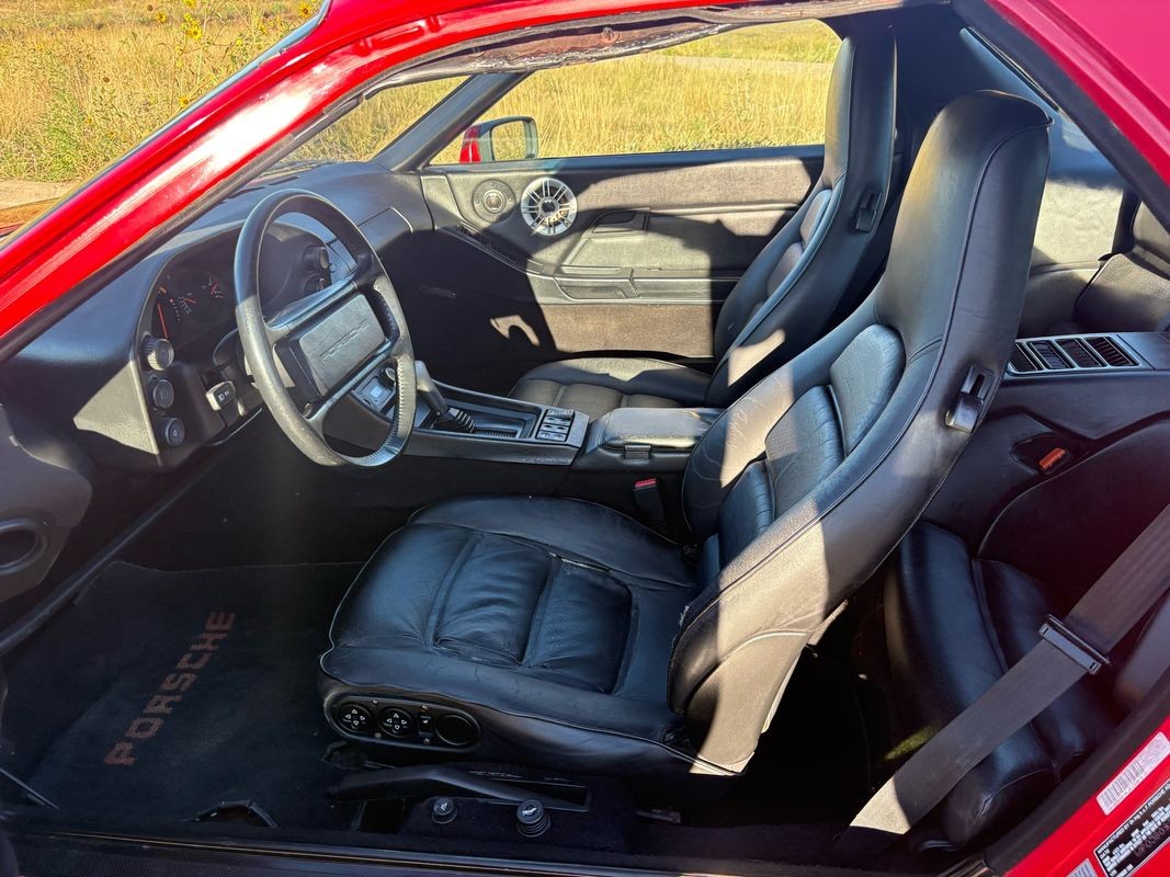 Porsche-928-1986-7