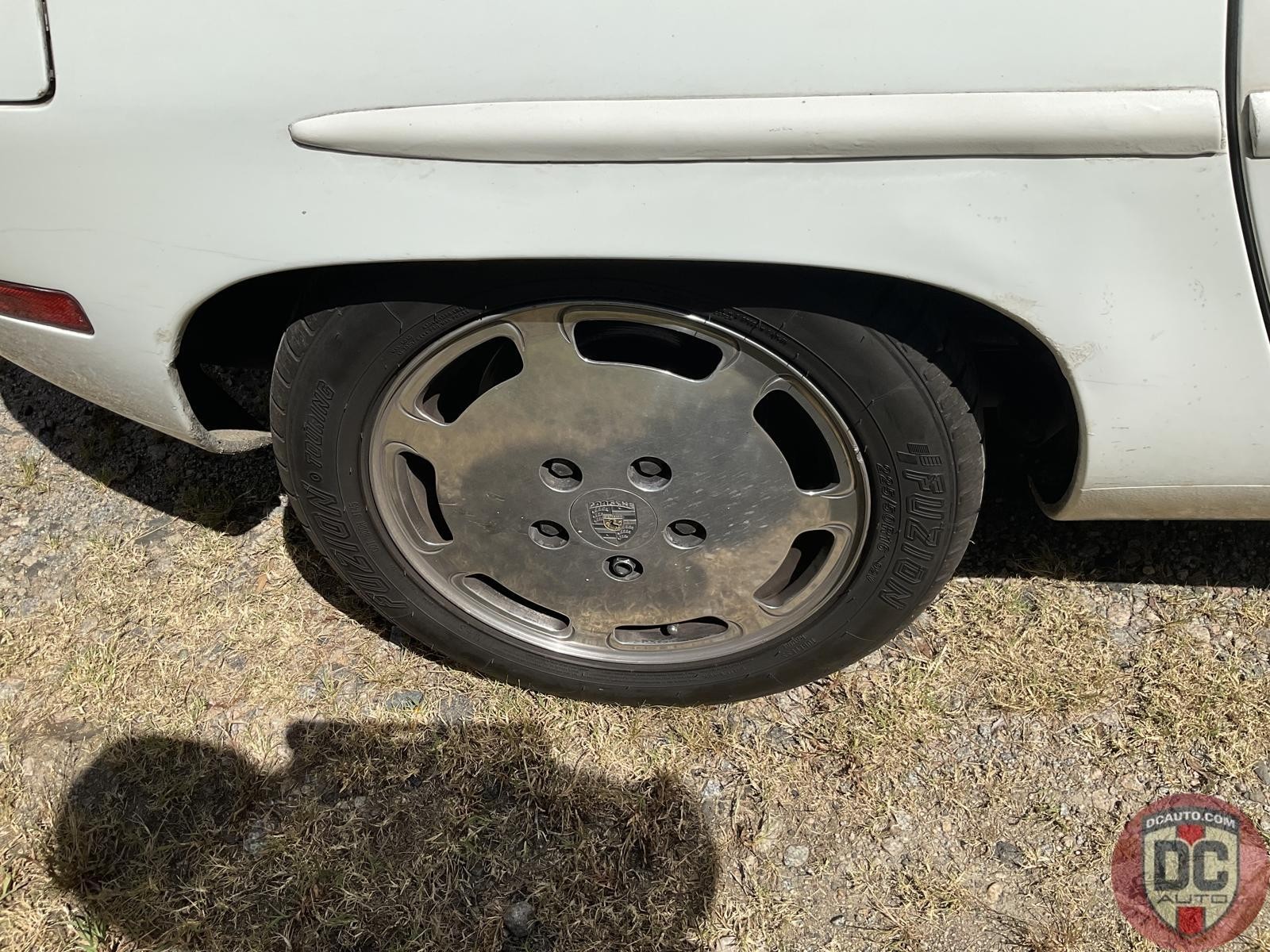 Porsche-928-1986-Coupe-15
