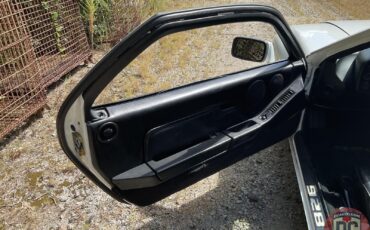 Porsche-928-1986-Coupe-21