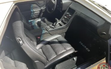 Porsche-928-1986-Coupe-24
