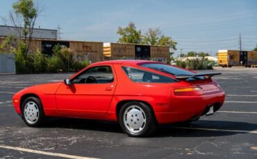 Porsche-928-1987-Coupe-10